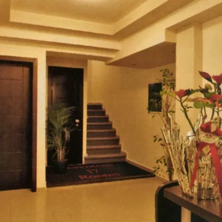 Apartment Seventeen *