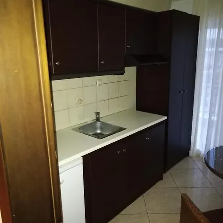 Apartment Seventeen *